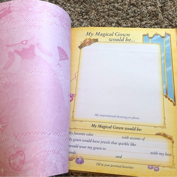 Disney Cinderella’s Princess Style Book - Picture 4 of 4